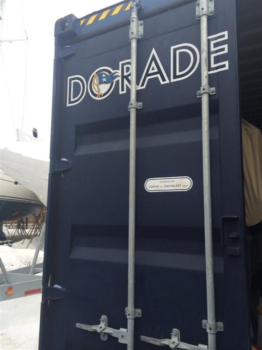 20ft container door with Dorade Logo