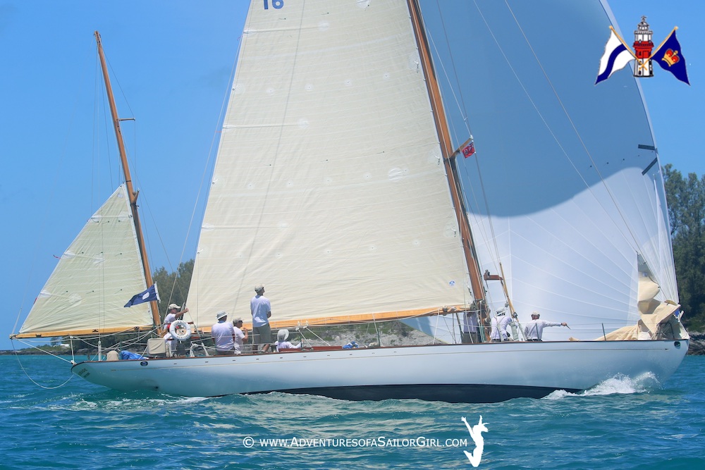From the organizers:
Racing “vintage” boats in the Newport Bermuda … Read the rest